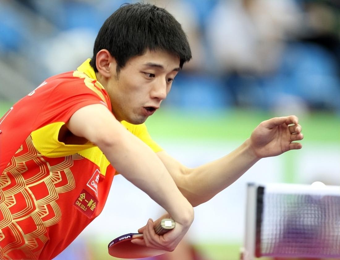 九游体育:某归化球员“宣布退役”，球迷：这结局是“令人唏嘘”！的简单介绍