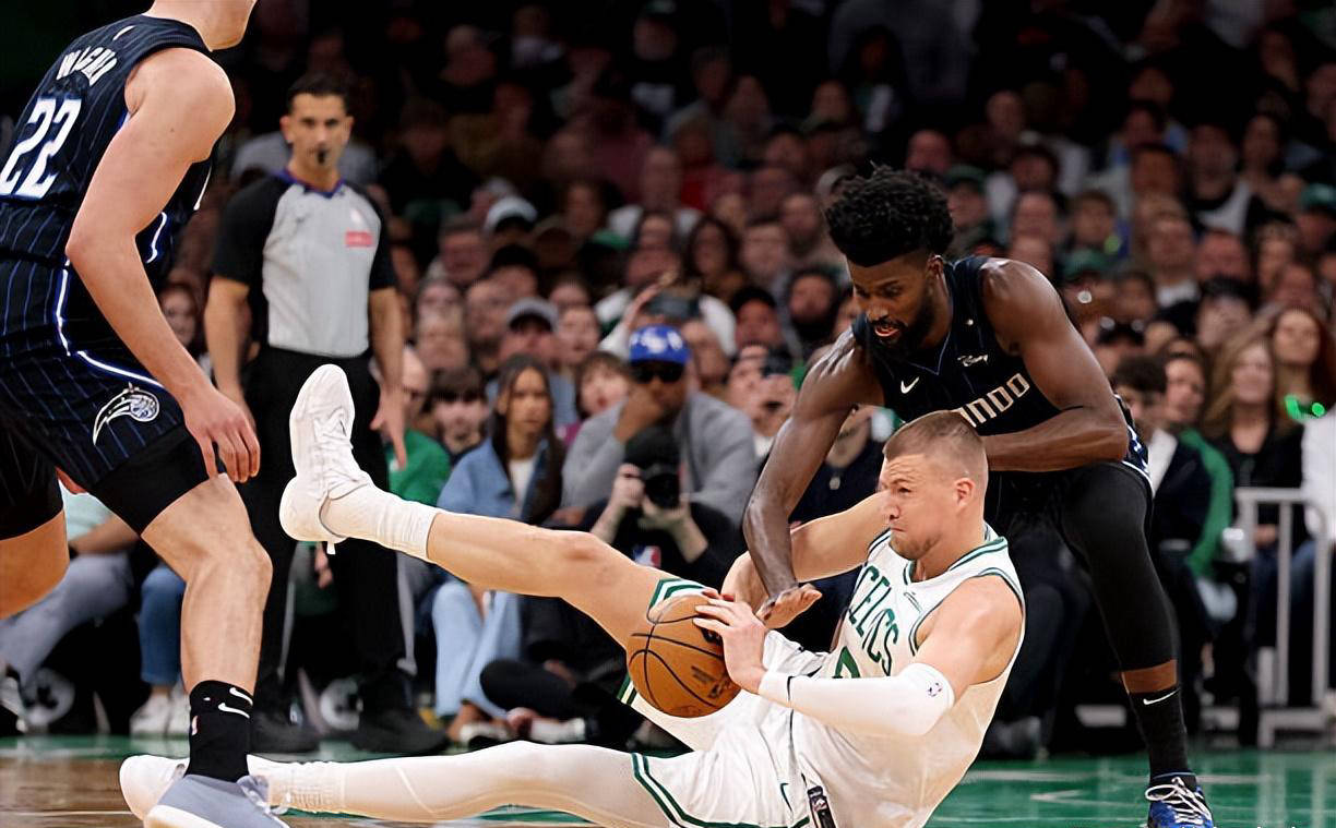 九游体育：凯尔特人队新赛季：波尔津吉斯能否提升球队的内线实力，在季后赛中发挥关键作用，帮助球队赢得总冠军？的简单介绍