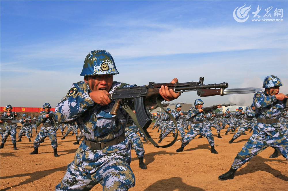 九游体育:韩佳奇：门将技术与心理素质的提升策略：训练方法与实战应用的简单介绍