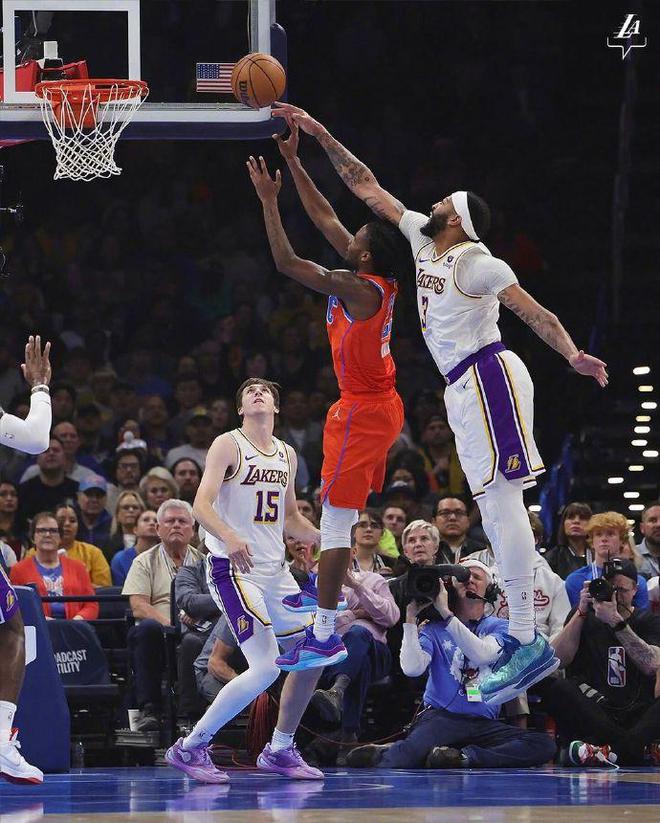 湖人vs快船：洛杉矶的巅峰对决