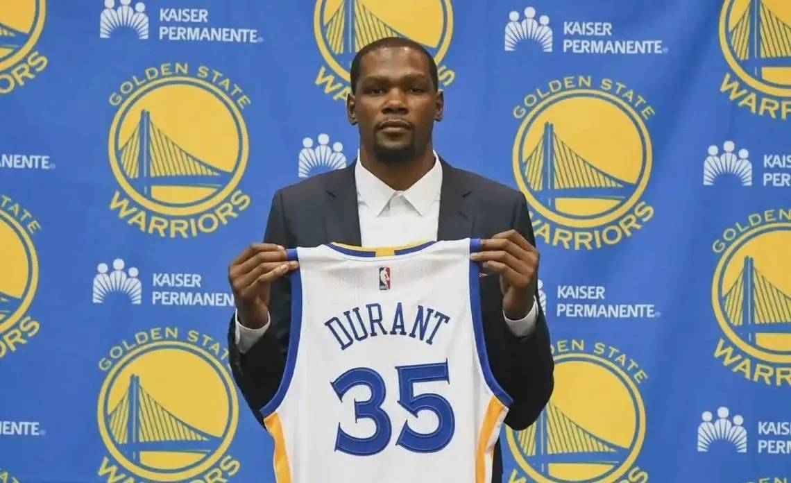 九游体育:太阳队季前赛:杜兰特状态火热,展现统治力的简单介绍 九游体育:太阳队季前赛:杜兰特状态火热,展现统治力的简单介绍