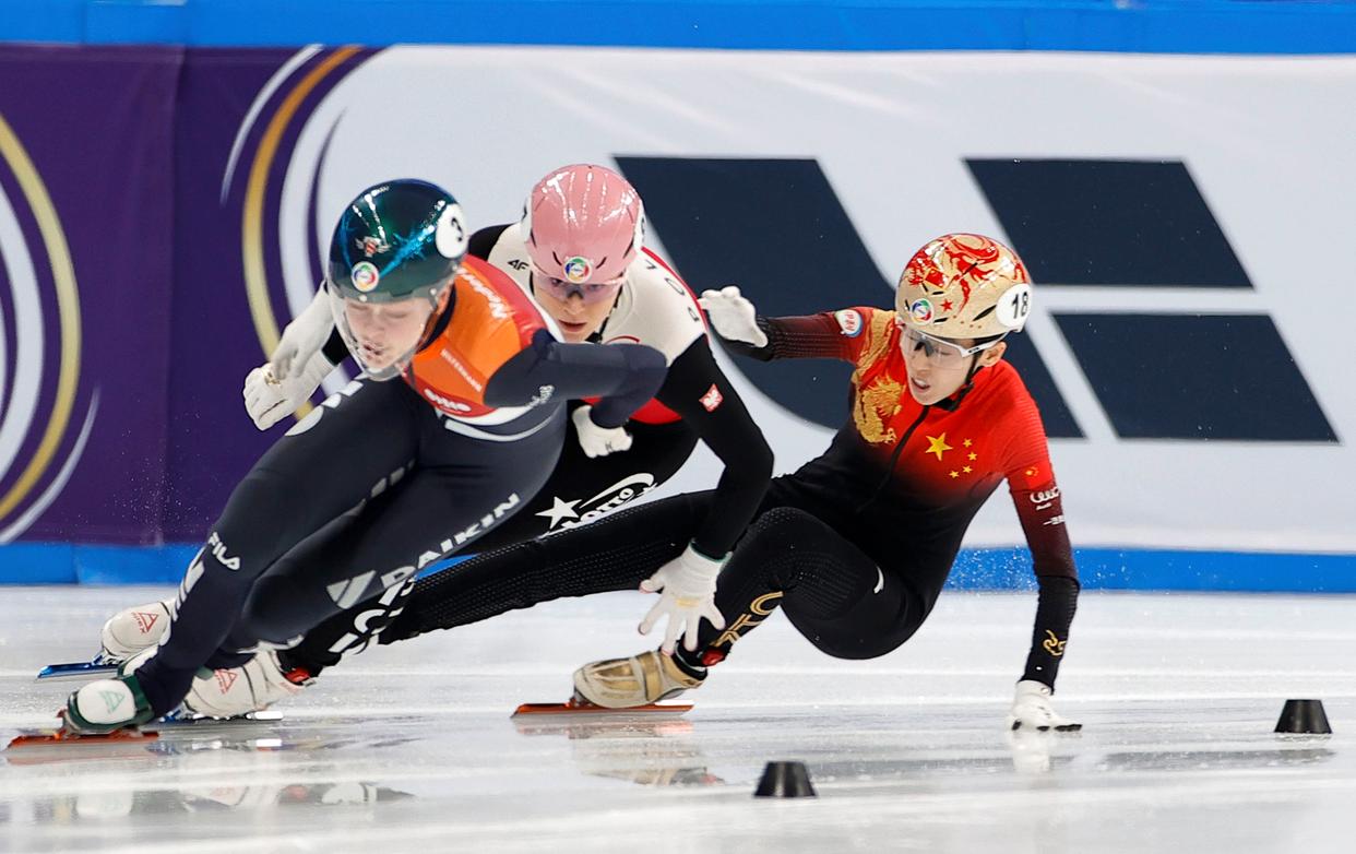 包含九游体育:短道速滑的顶尖对决,技术与速度的较量的词条 包含九游体育:短道速滑的顶尖对决,技术与速度的较量的词条