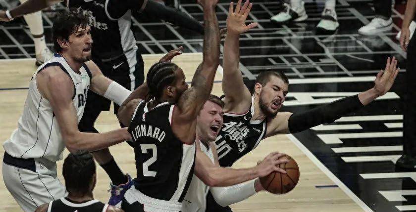 独行侠vs快船:西部的巅峰对决 独行侠vs快船:西部的巅峰对决