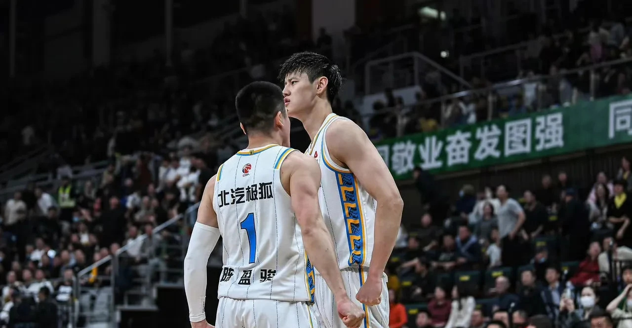 关于九游体育：中国男篮历史上的经典对手分析：回顾那些充满激情与对抗的比赛的信息