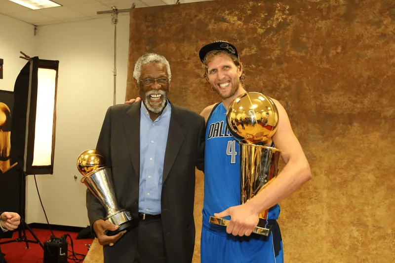 九游体育：NBA球星纪录片：讲述比尔·拉塞尔的传奇一生的简单介绍