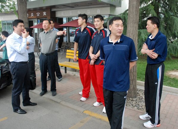 包含九游体育:运动员之间的竞争与合作:如何平衡关系的词条 包含九游体育:运动员之间的竞争与合作:如何平衡关系的词条