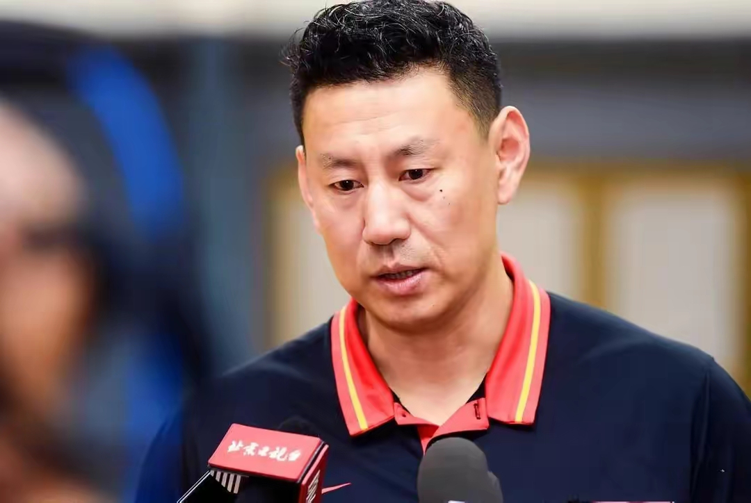 九游体育：CBA球队的球迷组织管理：如何规范球迷行为，维护赛场秩序？