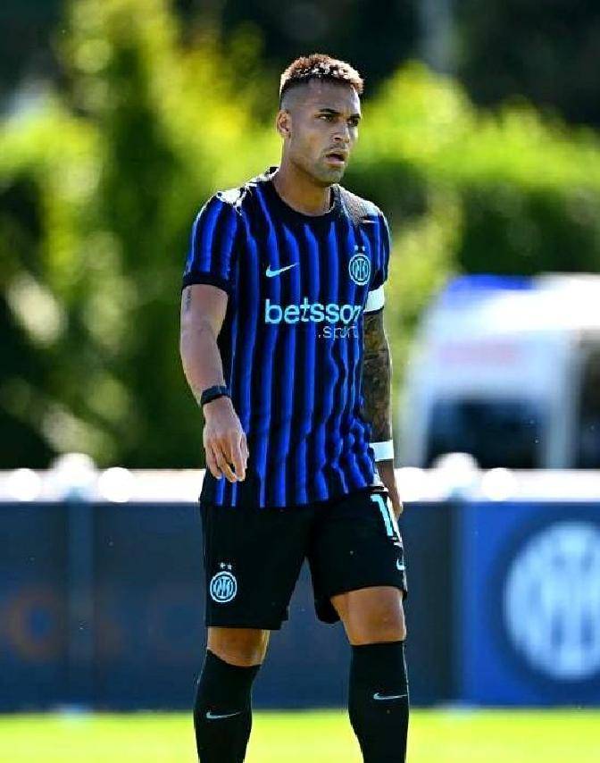 九游体育：意甲佩斯卡拉的转会策略与球队重建