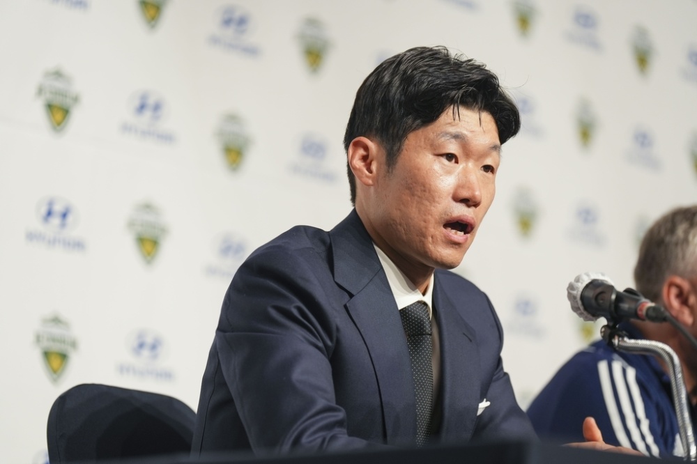 九游体育:WCBA联赛球队教练专访:分享执教理念与战术心得 九游体育:WCBA联赛球队教练专访:分享执教理念与战术心得