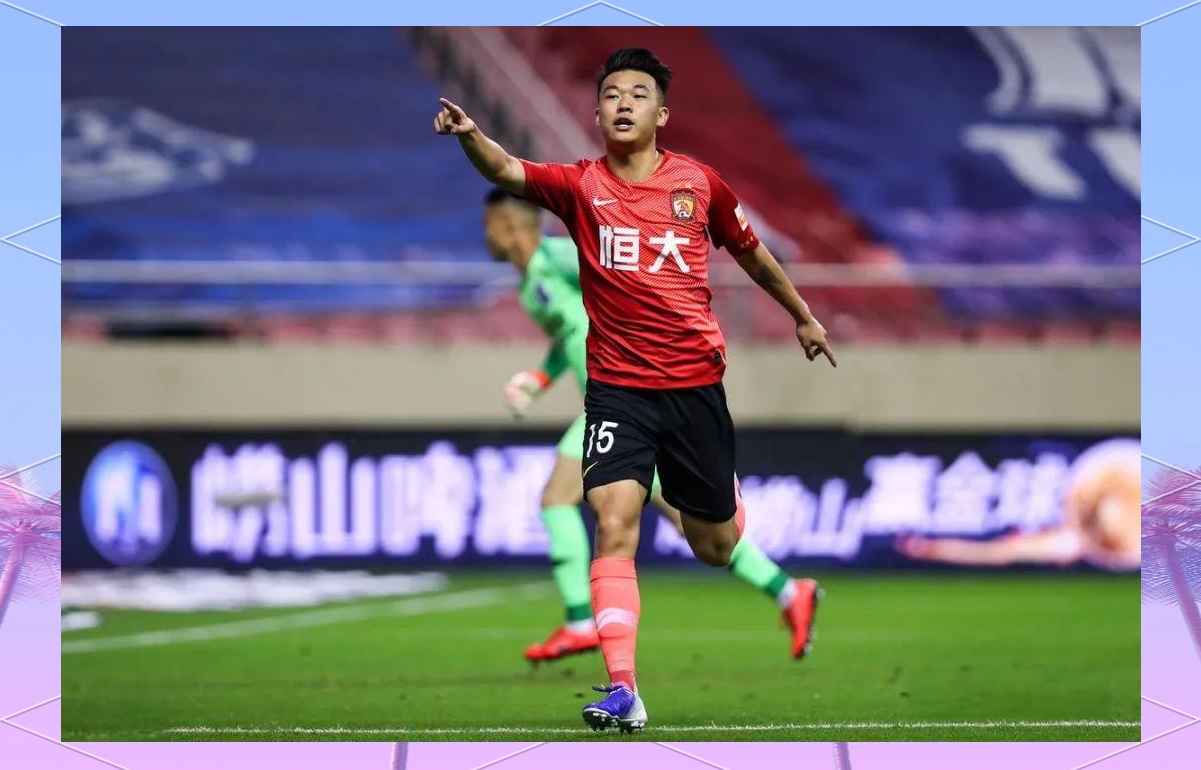 九游体育：中国足球青训新突破，年轻球员崭露头角