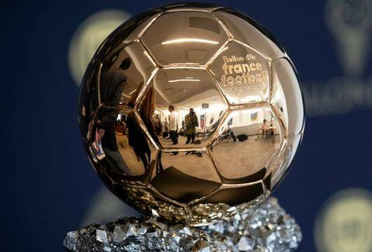 九游体育:中国足球金球奖评选：专业性与公众参与的平衡