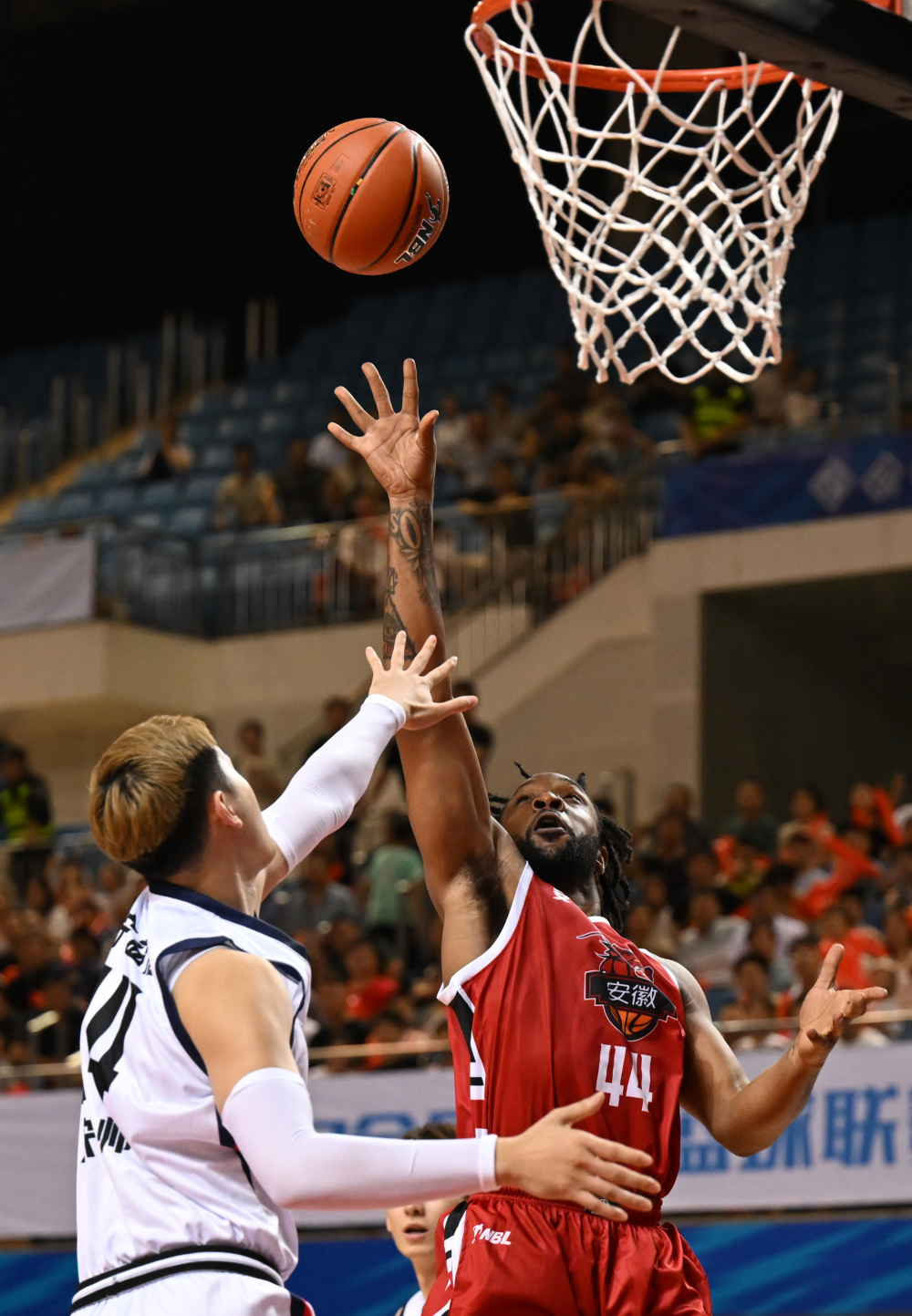 九游体育：中国篮球联赛商业化进程加速，市场潜力巨大的简单介绍