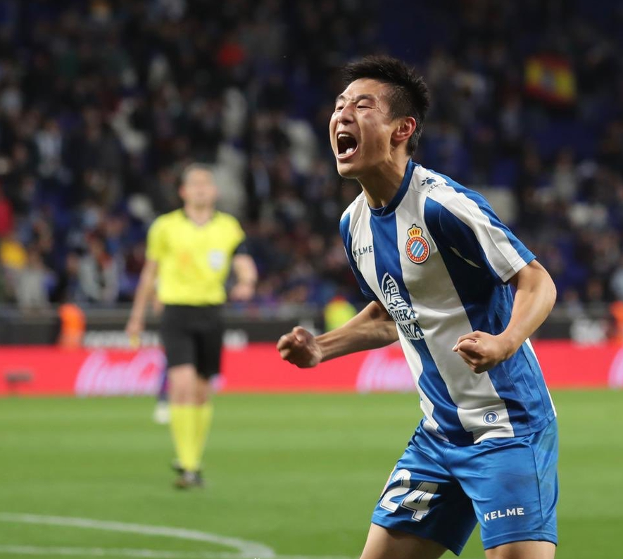 九游体育:西甲最具影响力的球迷：社区的热情支持的简单介绍