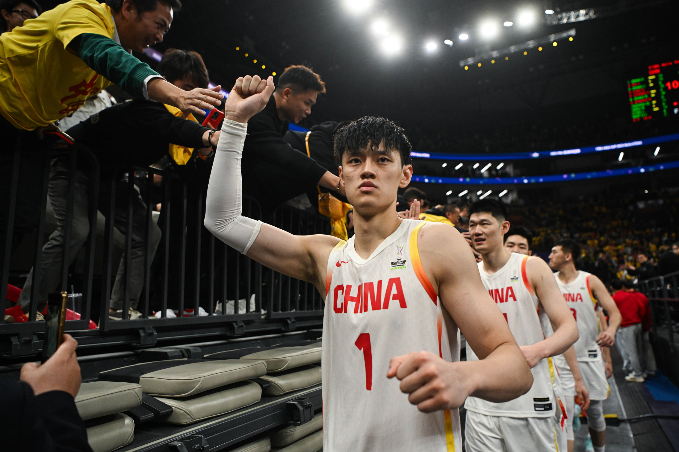 九游体育：中国男篮集训备战，新老交替引关注的简单介绍